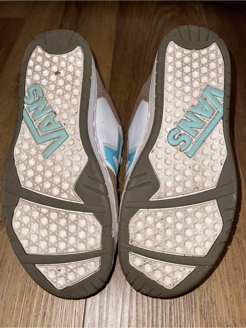Women’s Vans Upland 2